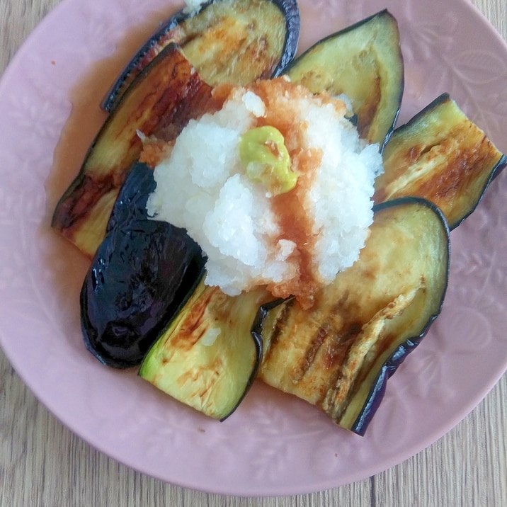 たっぷり大根おろしとわさびのなす焼き